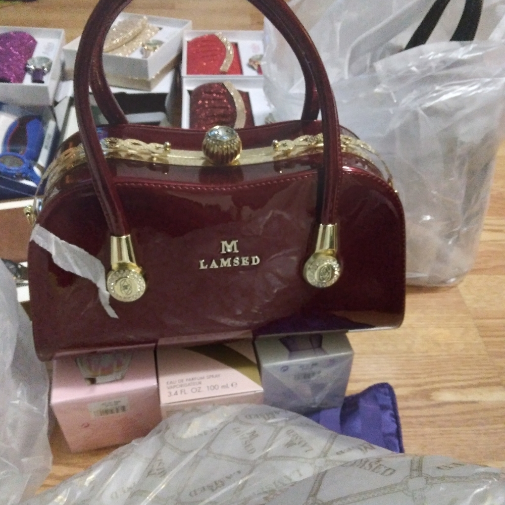 Women's luxury handbags
